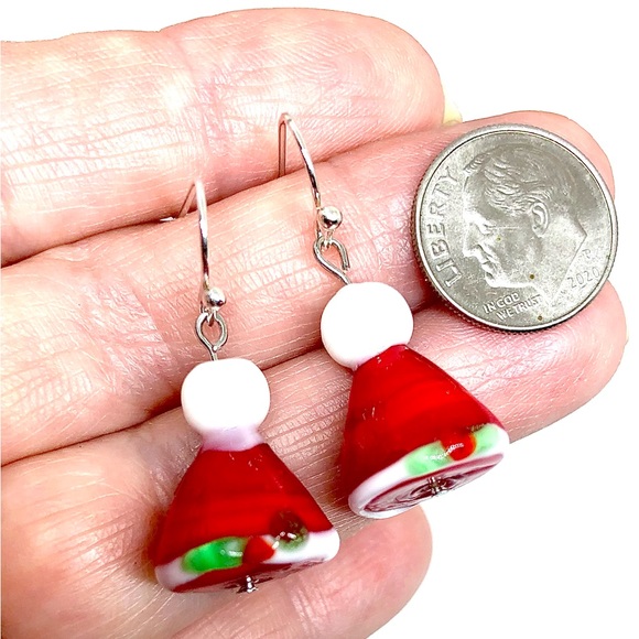 Red White Santa Claus Hat with Green Holly Lampwork Glass Christmas Earrings - Picture 3 of 3